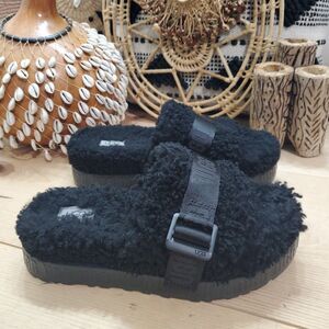 UGG Fluffita Womens 8/39 Slide Platform Curly Sheepskin Sandals Black Comfort